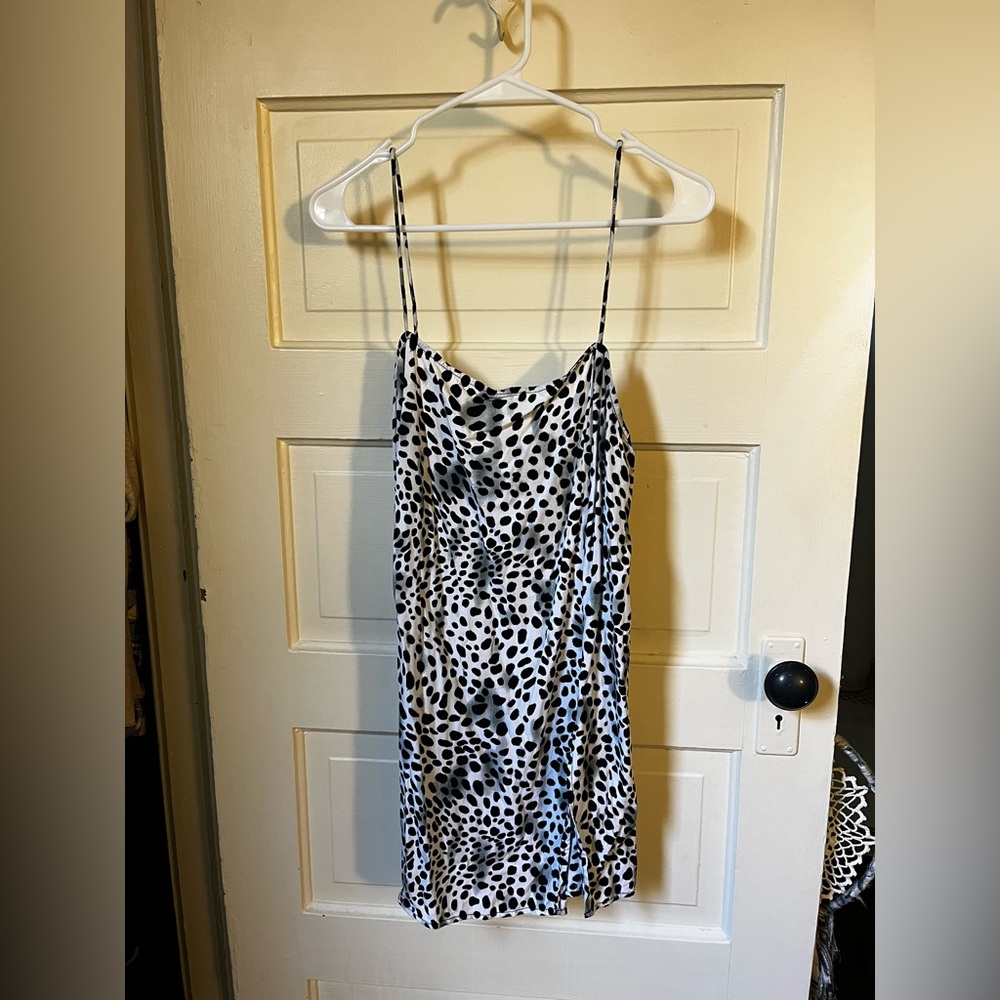 Motel Rocks size M “slip” dress with slit